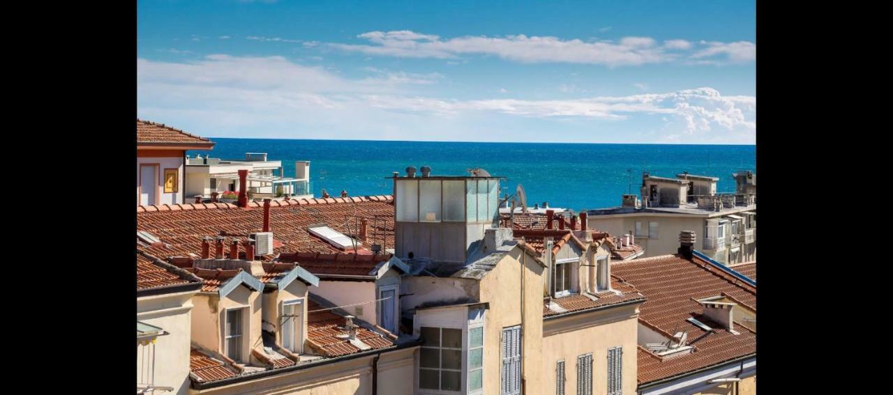 Appartamento Via Volta Sanremo Exteriér fotografie